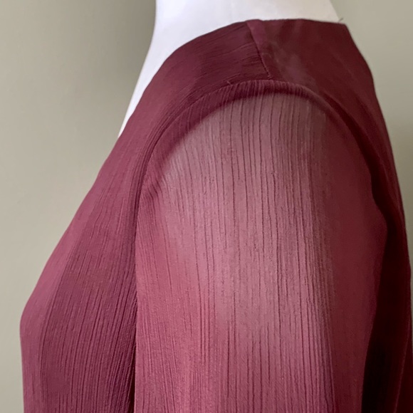 Apt. 9 Burgundy 3/4 Sleeve V-Neck Blouse - Picture 3 of 6